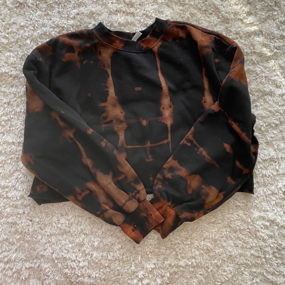 Custom Bleached Crop Sweatshirt - L